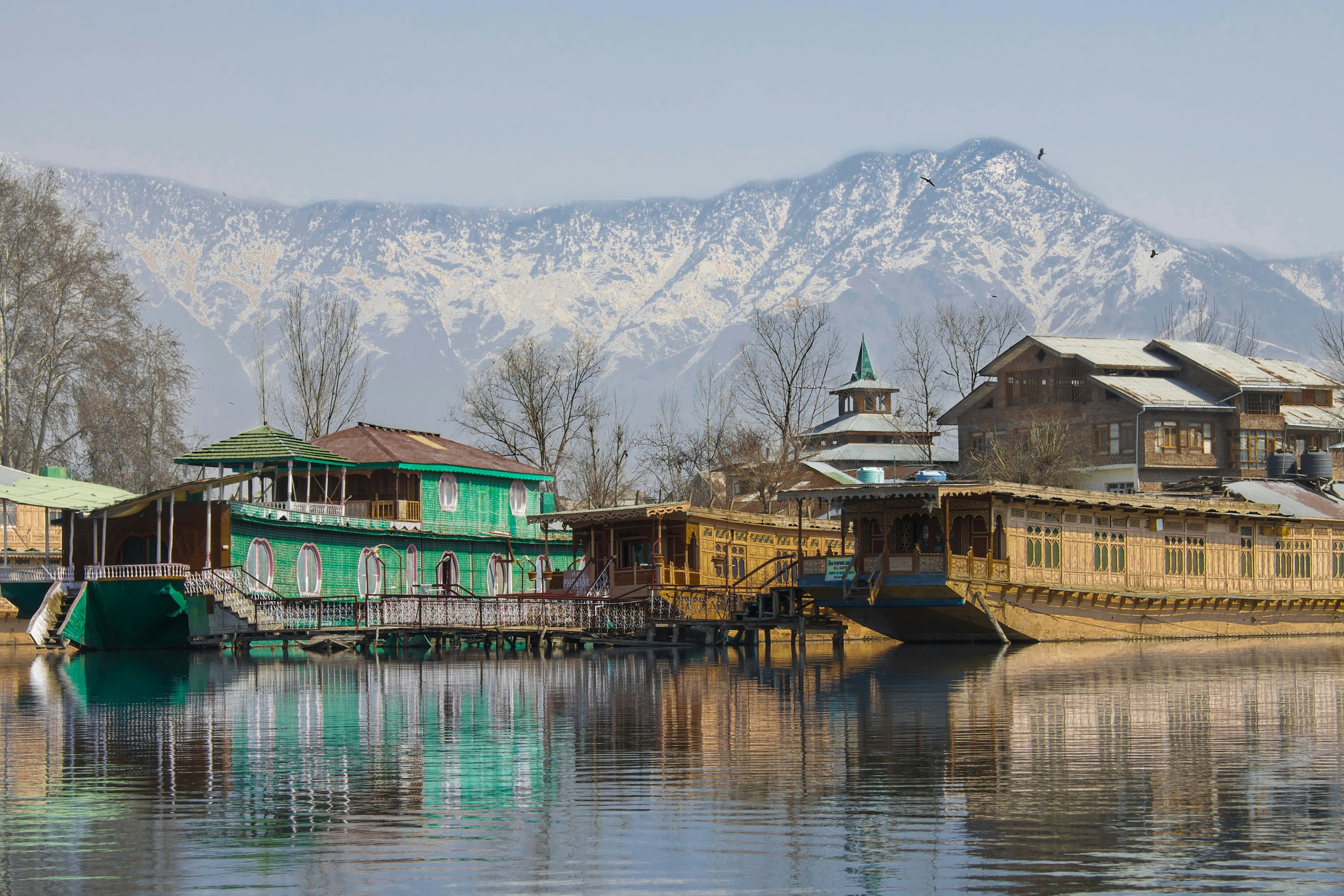 Srinagar Houseboat Experience